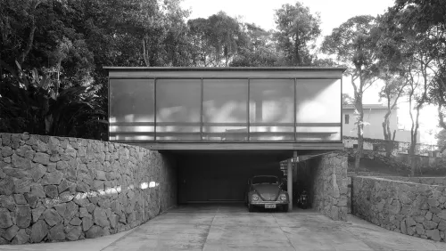 House of the Circular Terraces