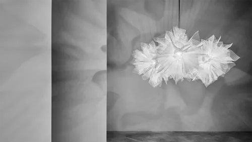 Lighting Up Emotional Lights Under the Veil of Night－a-emotional light