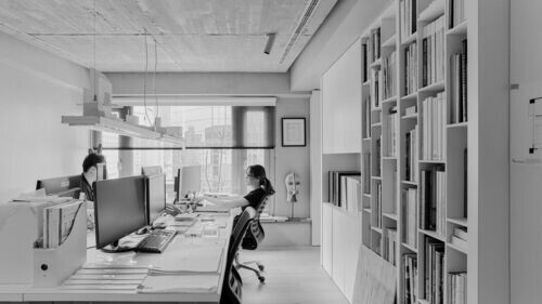 WEI YI INTERNATIONAL DESIGN ASSOCIATES