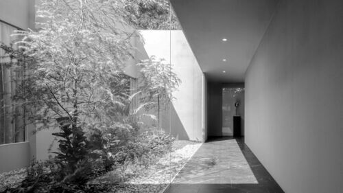 GRAND URBAN Reception Center