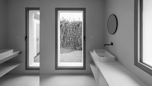 Kozina House